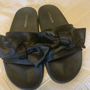 Steve Madden Slides